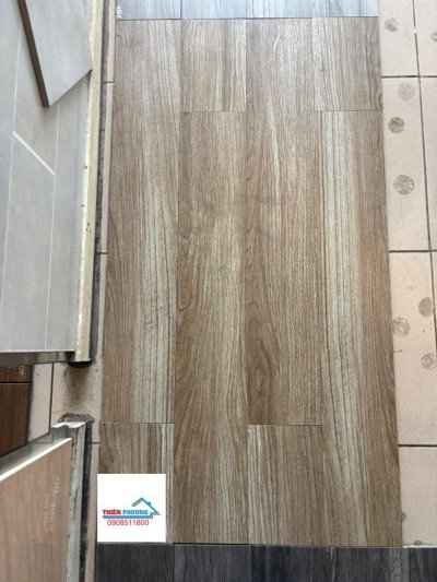 GẠCH VIGLACERA VÂN GỖ 15X90 GC15908